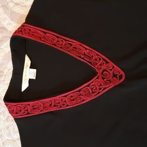 Casual Corner tunic euc